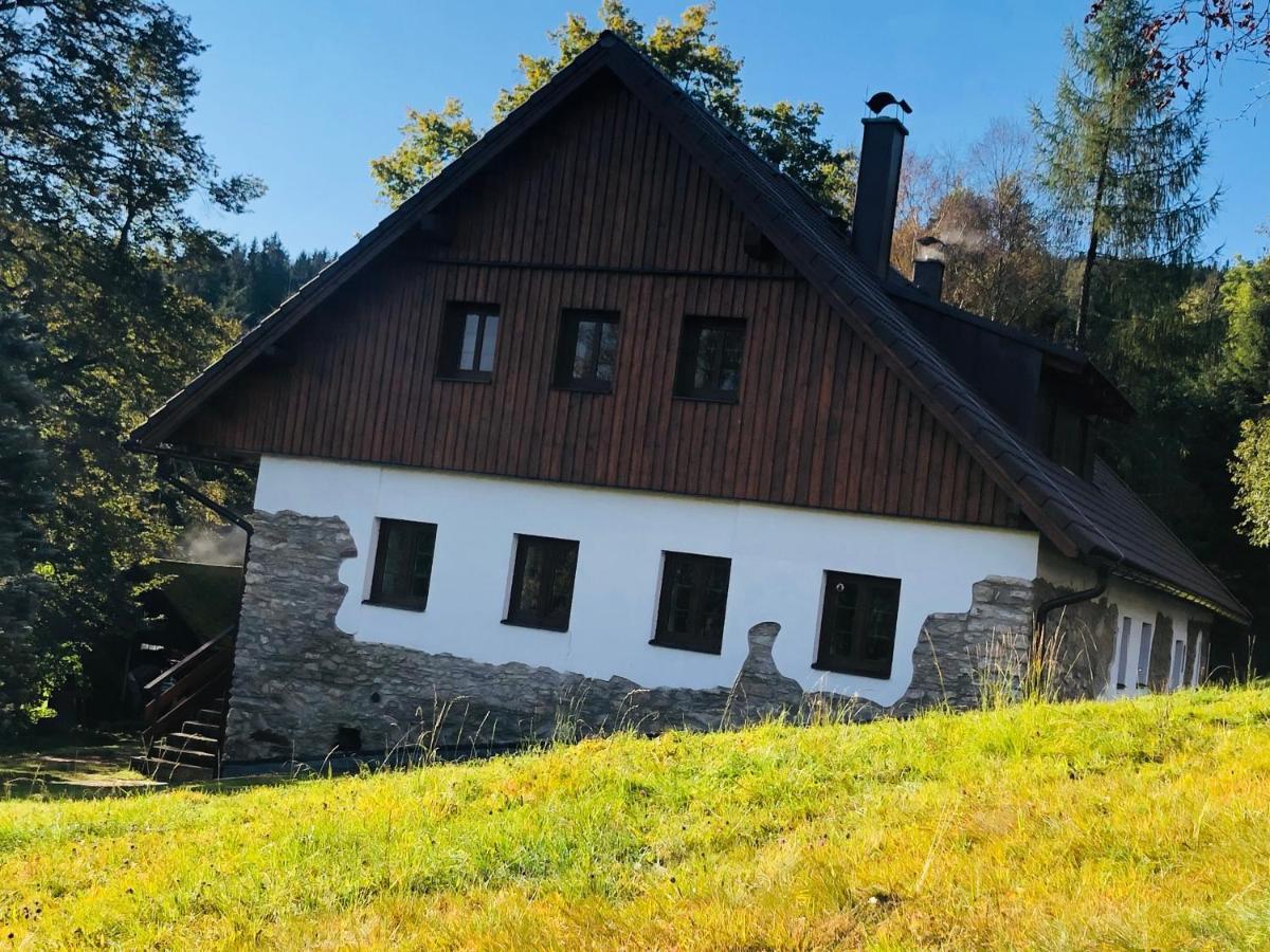 Chalupa U Sjezdovky, Zadov 22 Stachy Exterior photo