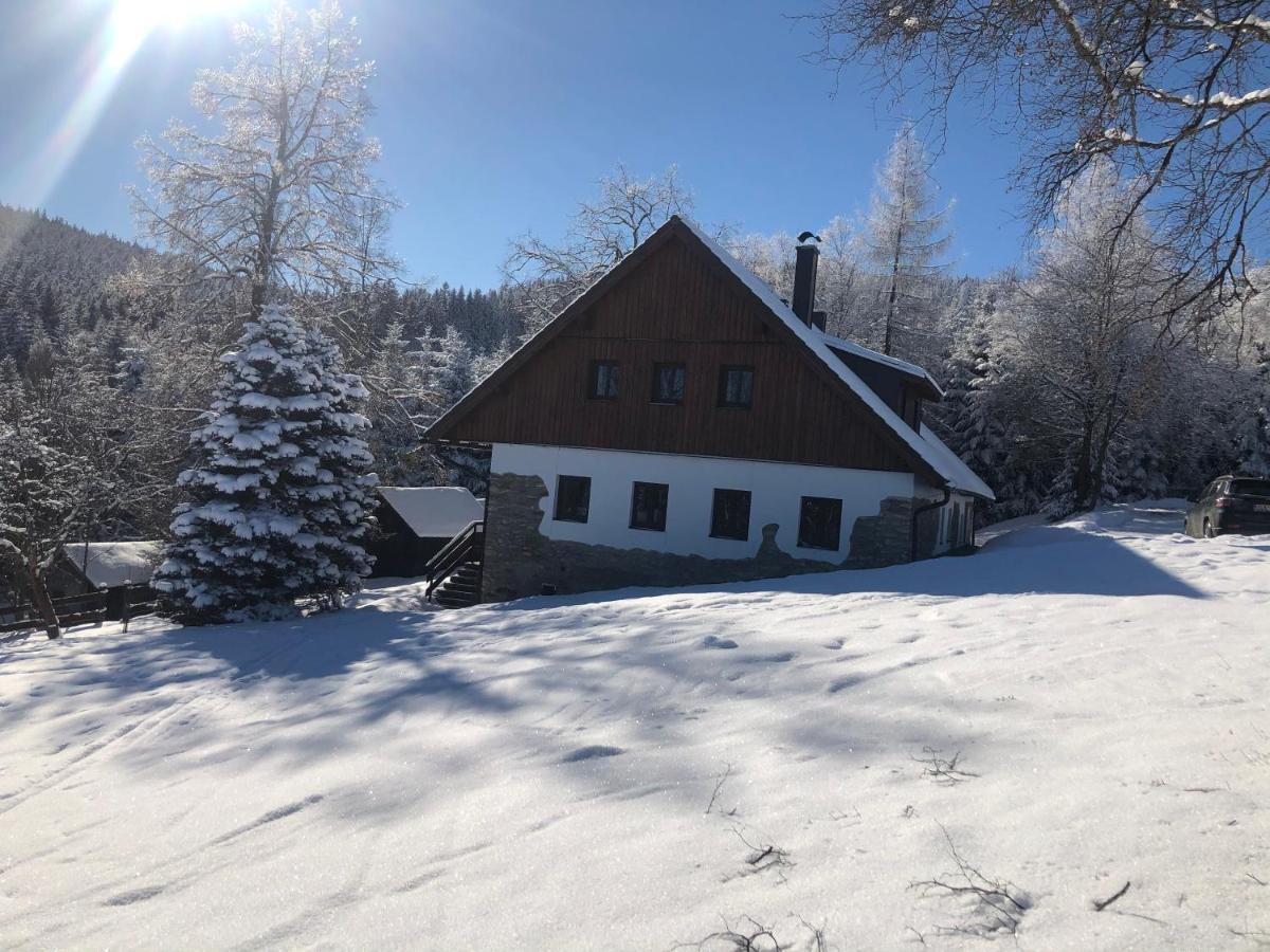 Chalupa U Sjezdovky, Zadov 22 Stachy Exterior photo